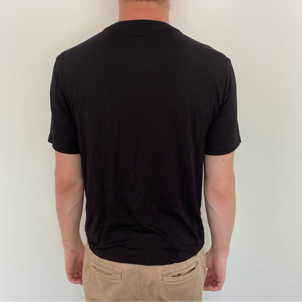 Men’s Hanes Soft Black Short Sleeve - Picture 2 of 4